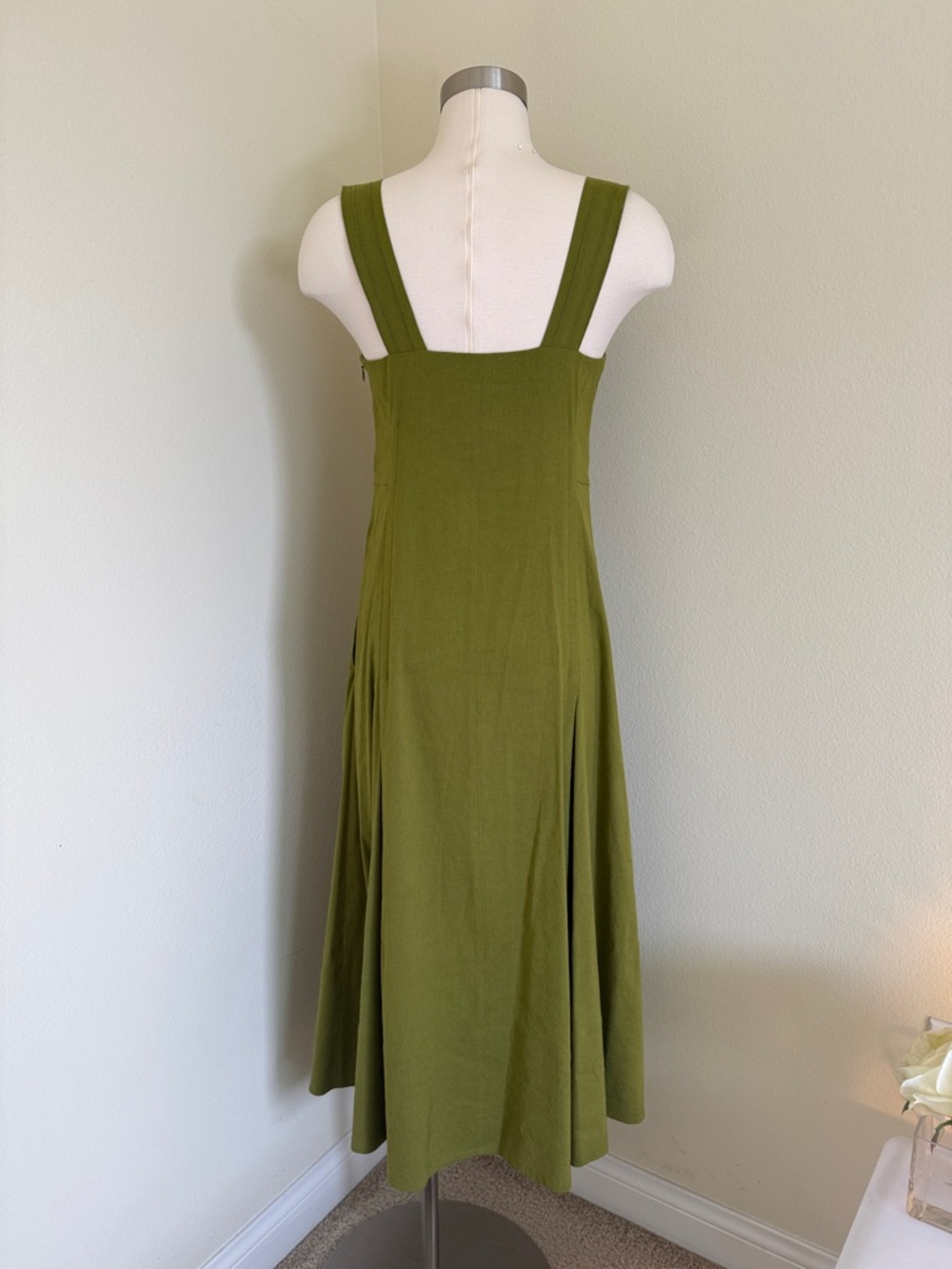 Vince Olive Green Square-Neck Midi Dress - Picture 5 of 6
